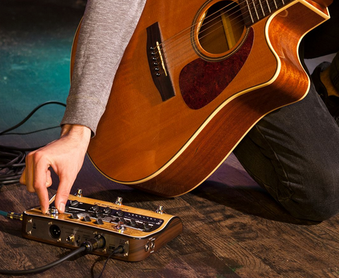 ZOOM, PEDALES PARA GRANDES ARTISTAS DE LA GUITARRA