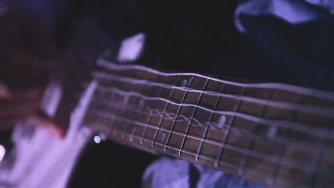 Cuerdas para guitarra eléctrica y cuerdas para guitarra acústica en Ortizo