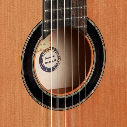 CLASSICAL GUITAR ALHAMBRA 6 OLIVE