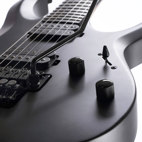 Guitarra Eléctrica X500 Menace Bks Cort Negra Satinada
