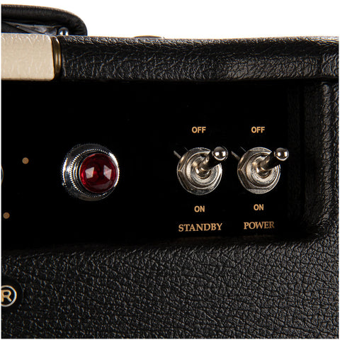Amplificador Para Guitarra Electrica Cort De 15w Tubos Cmv15