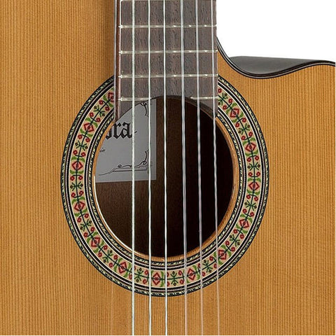 Guitarra Electroacústica Nylon Alhambra 3C CW E1 Cutaway Fishman Sin Estuche