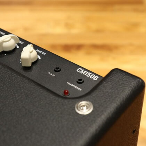CORT CM150B BASS AMPLIFIER.