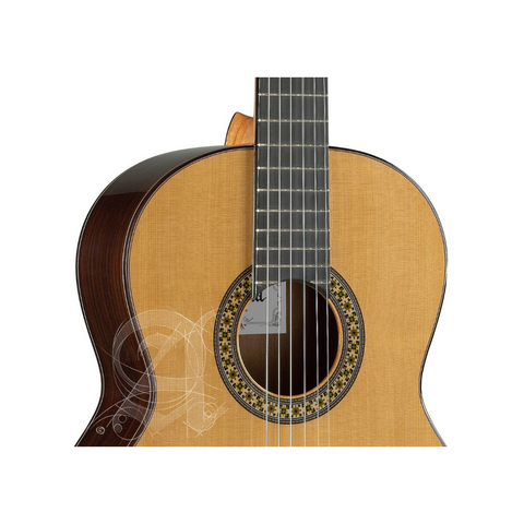 ALHAMBRA 4P CLASSICAL GUITAR