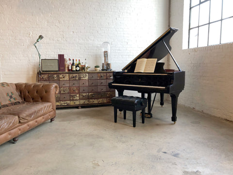 MODEL M “STUDIO” GRAND PIANO